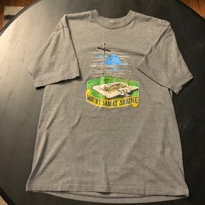 Vintage single stitch t shirt size L